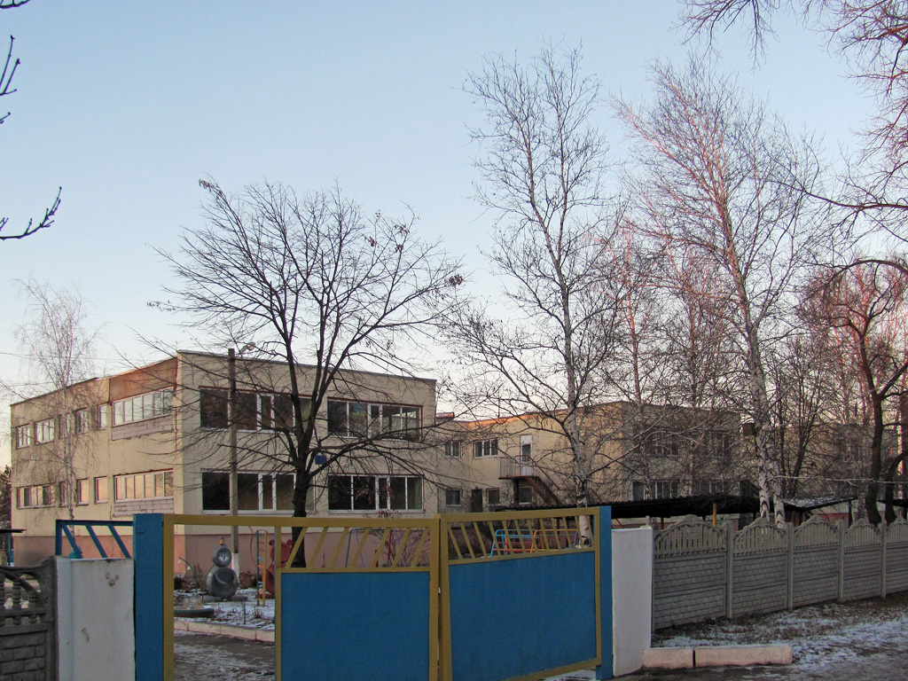 Попасная, Овражная улица, 1