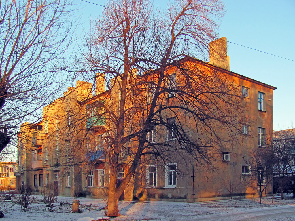 Попасная, Улица Мира, 148