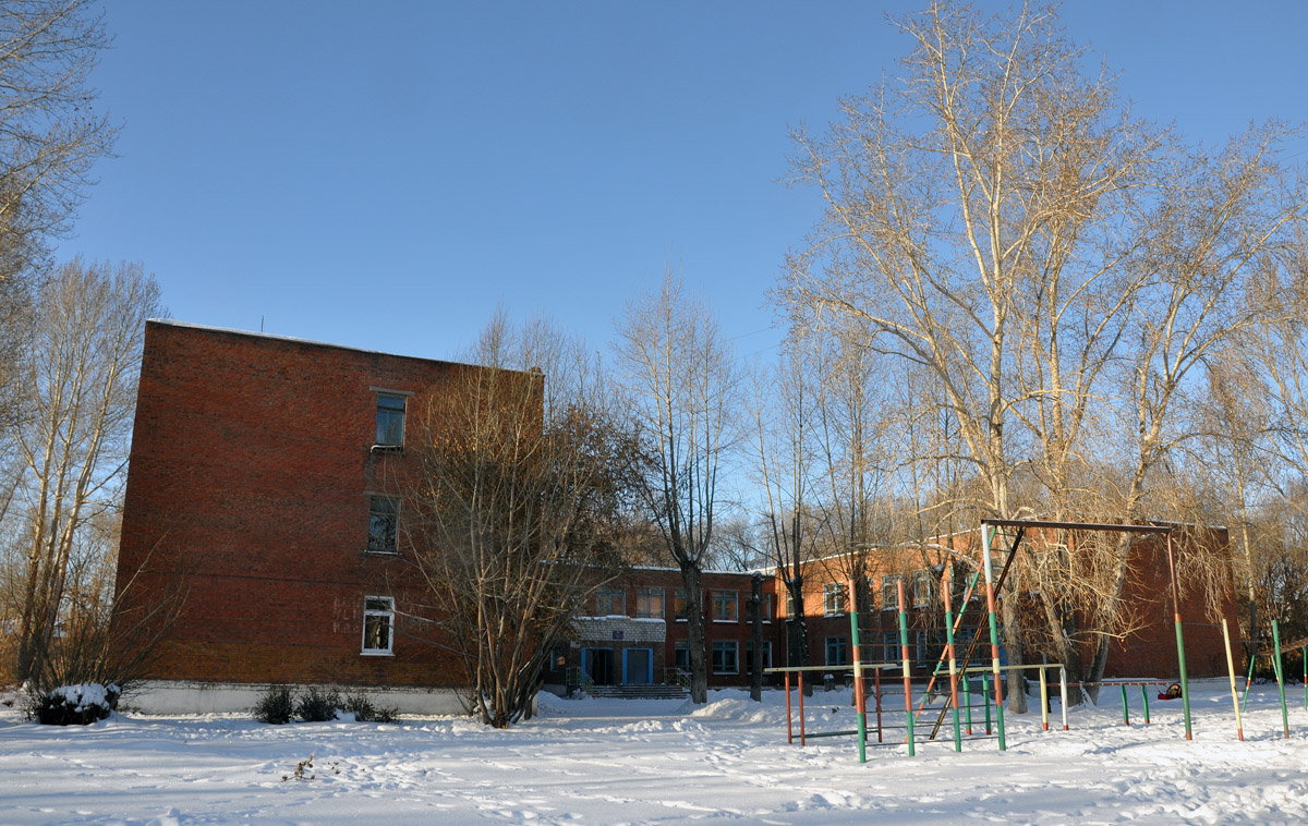 Омск, Краснознамённая улица, 3