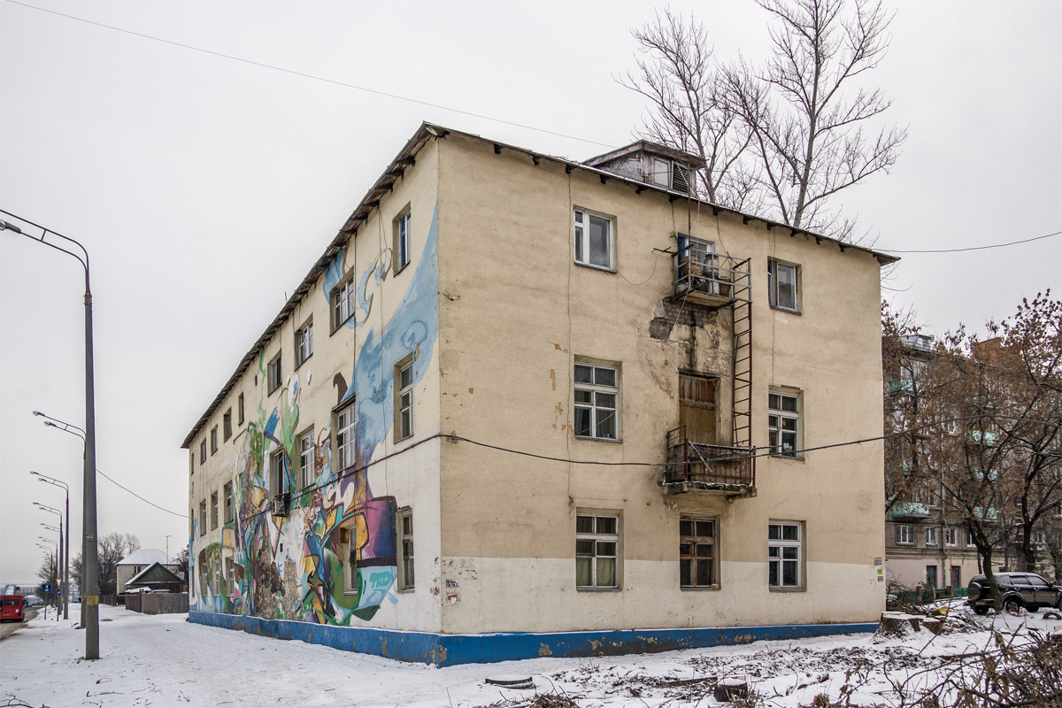 Казань, Улица Академика Арбузова, 18 / Краснооктябрьская улица, 19
