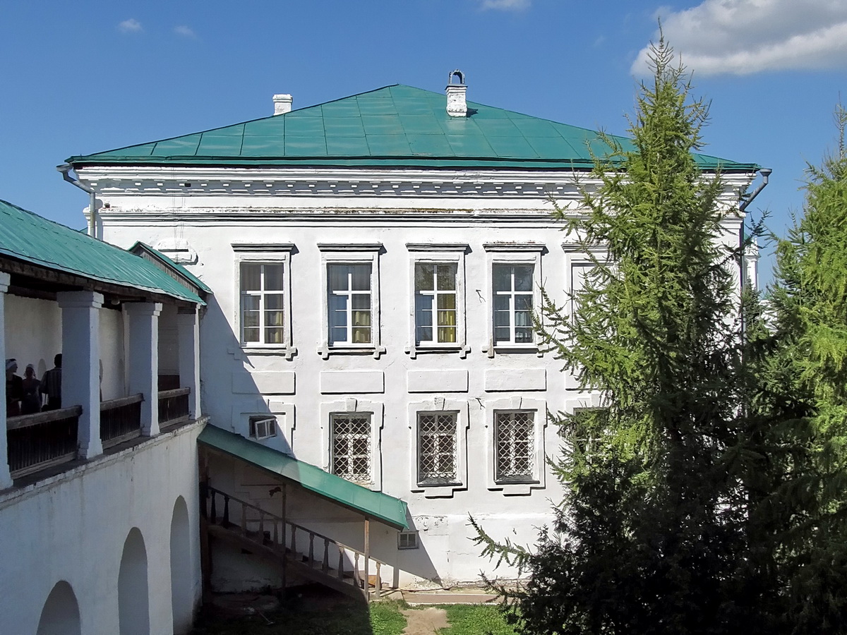 Ростов, Улица Энгельса, 44 Настоятельские покои