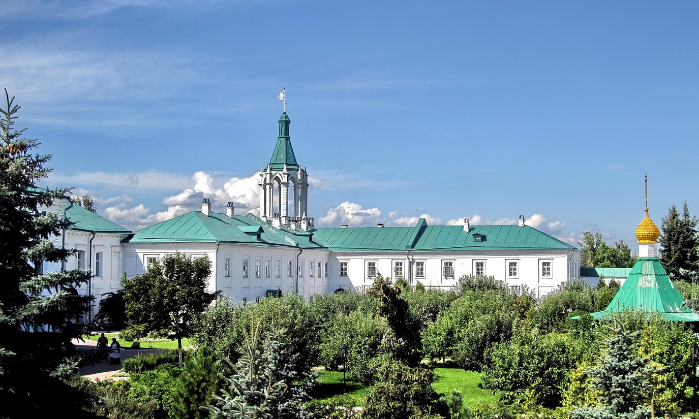 Ростов, Улица Энгельса, 44 Келейный корпус; Улица Энгельса, 44 Северо-западная башня