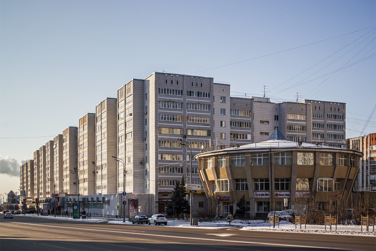 Казань, Улица Вишневского, 14; Улица Вишневского, 10 / Улица Лесгафта, 30; Улица Вишневского, 8 / Улица Лесгафта, 35 корп. 1