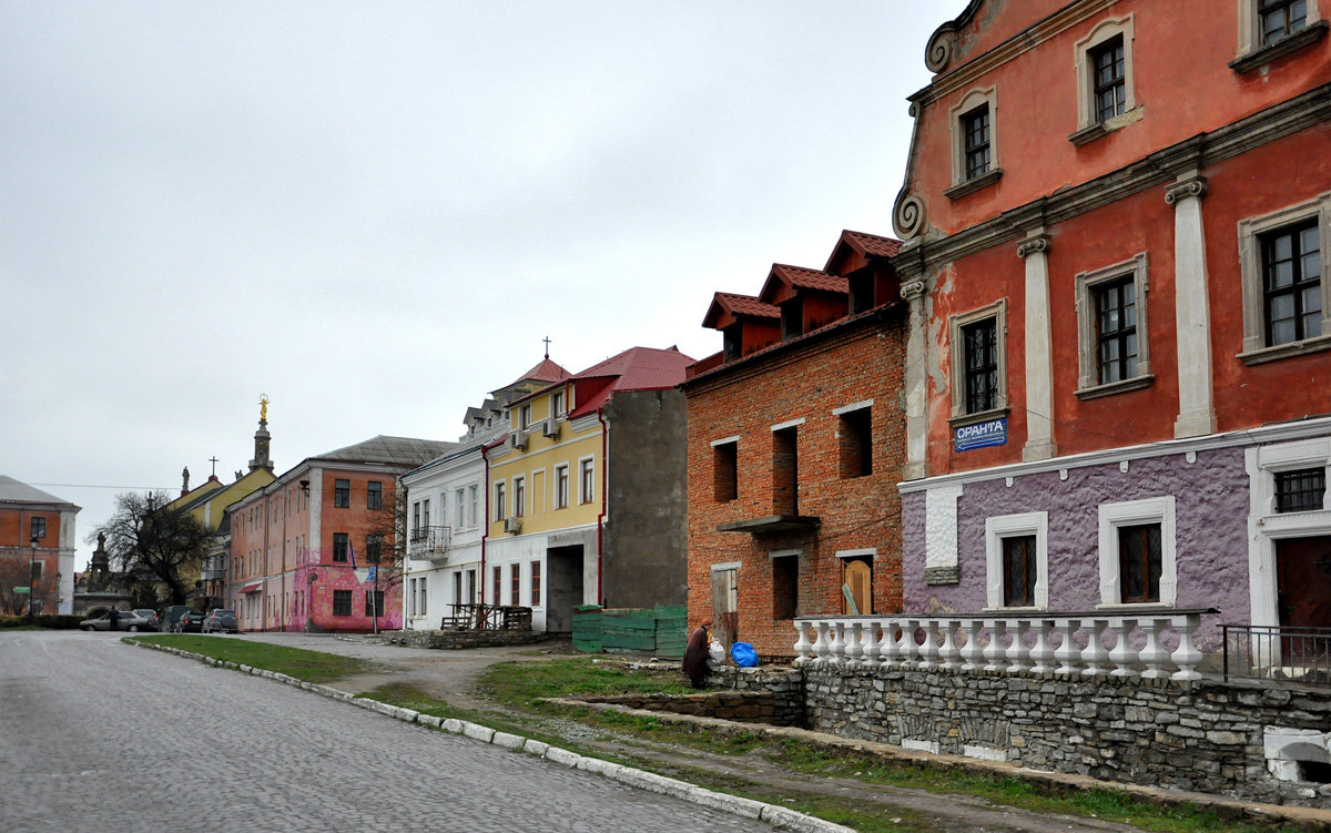 Каменец-Подольский, Зарванская улица, 20; Троицкая улица, 2; Троицкая улица, 4; Площадь Польский Рынок, 4А,Б. Каменец-Подольский — Панорамы