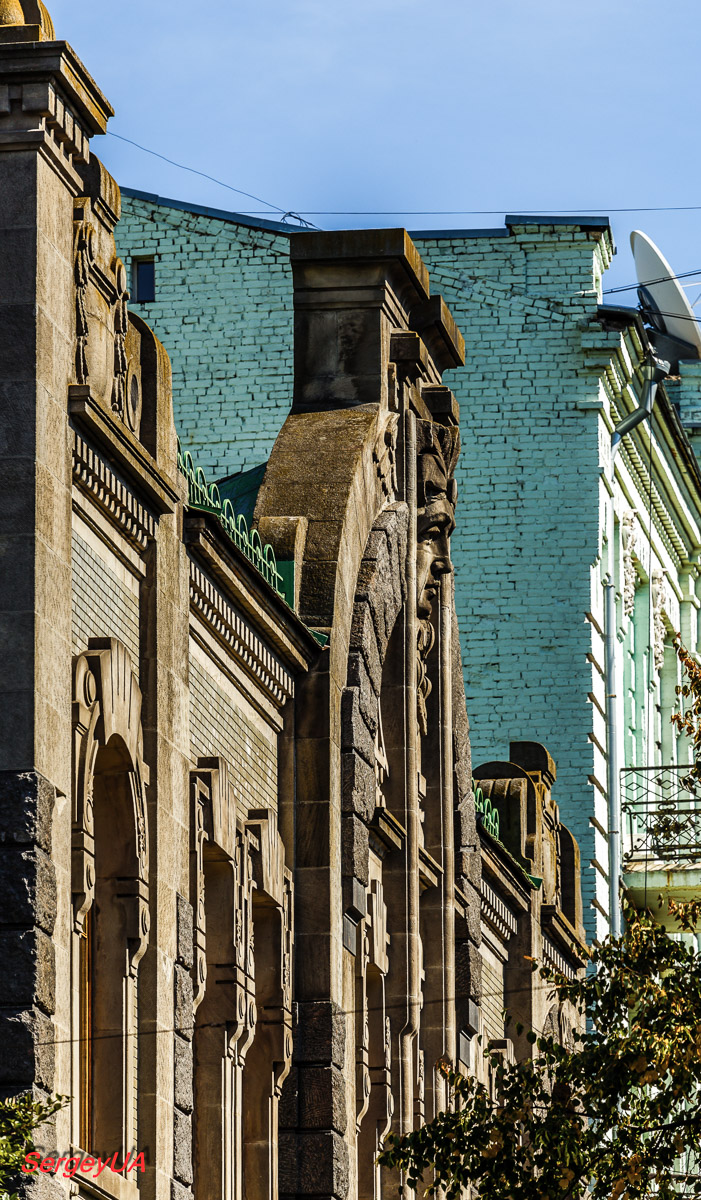 Киев, Лютеранская улица, 23
