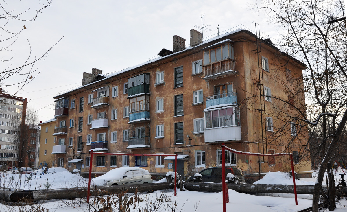 Омск, Ишимская улица, 14
