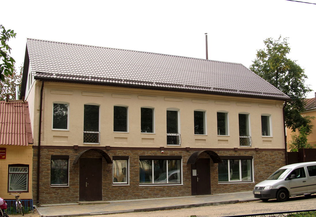 Радошковичи, Площадь Гастелло, 9