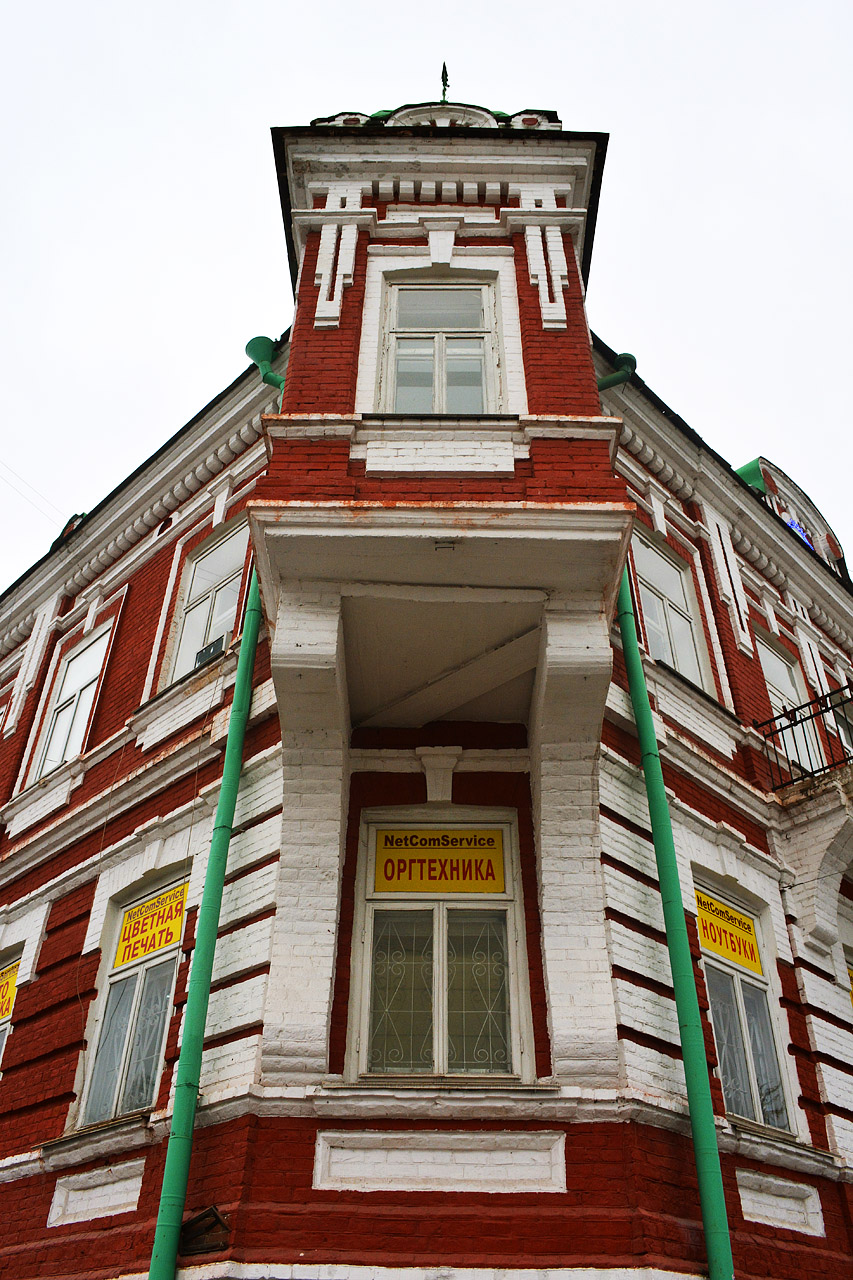 Пермь, Сибирская улица, 49