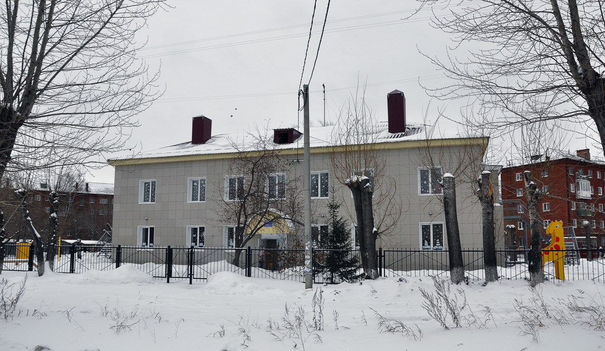 Омск, Улица Пархоменко, 10