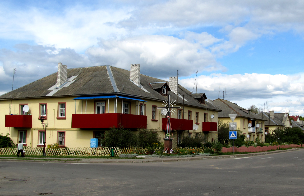 Чисть, Улица Русанова, 8