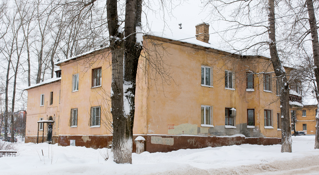 Уфа, Кольцевая улица, 70 / Улица Репина, 13