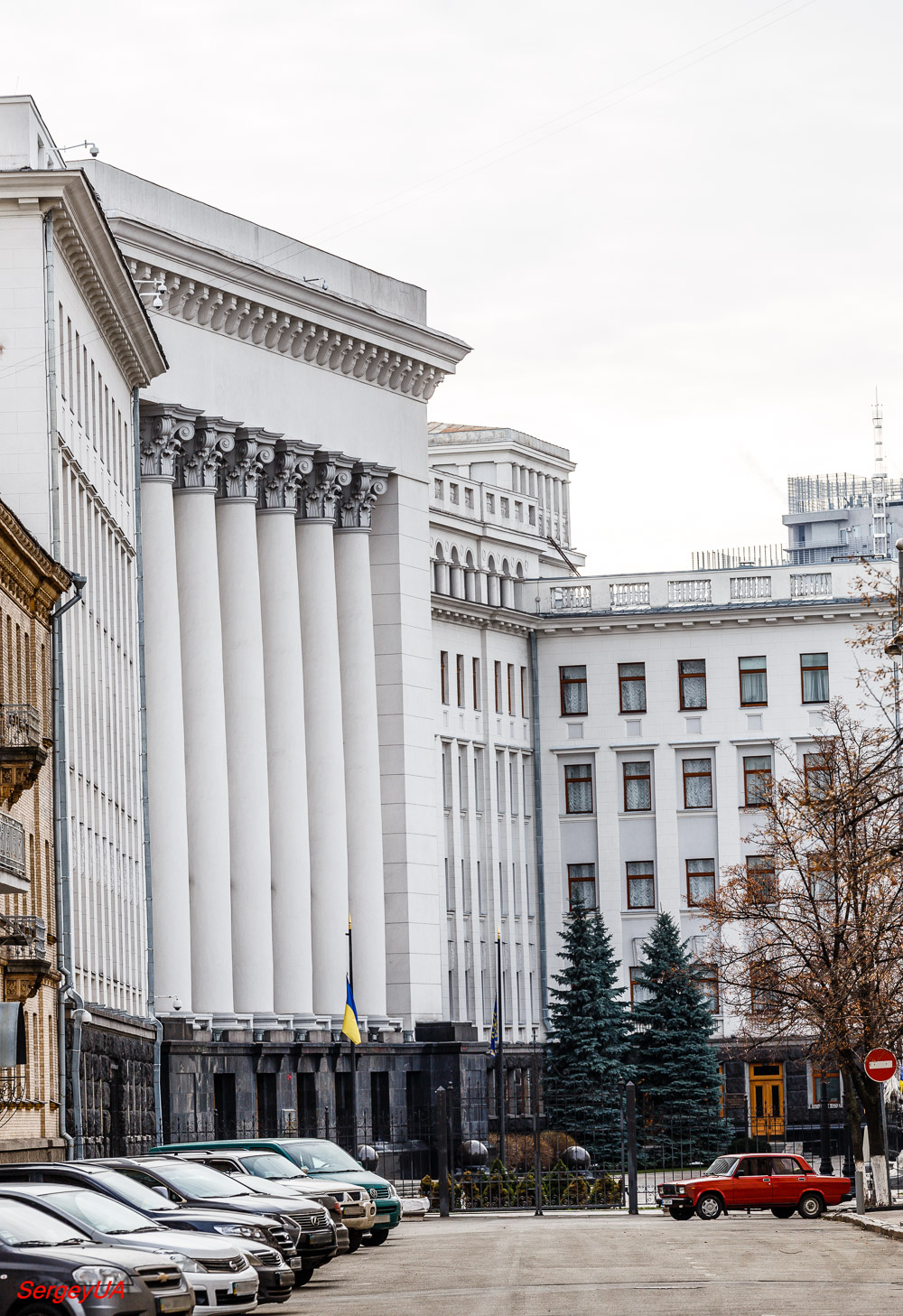 Киев, Банковая улица, 11