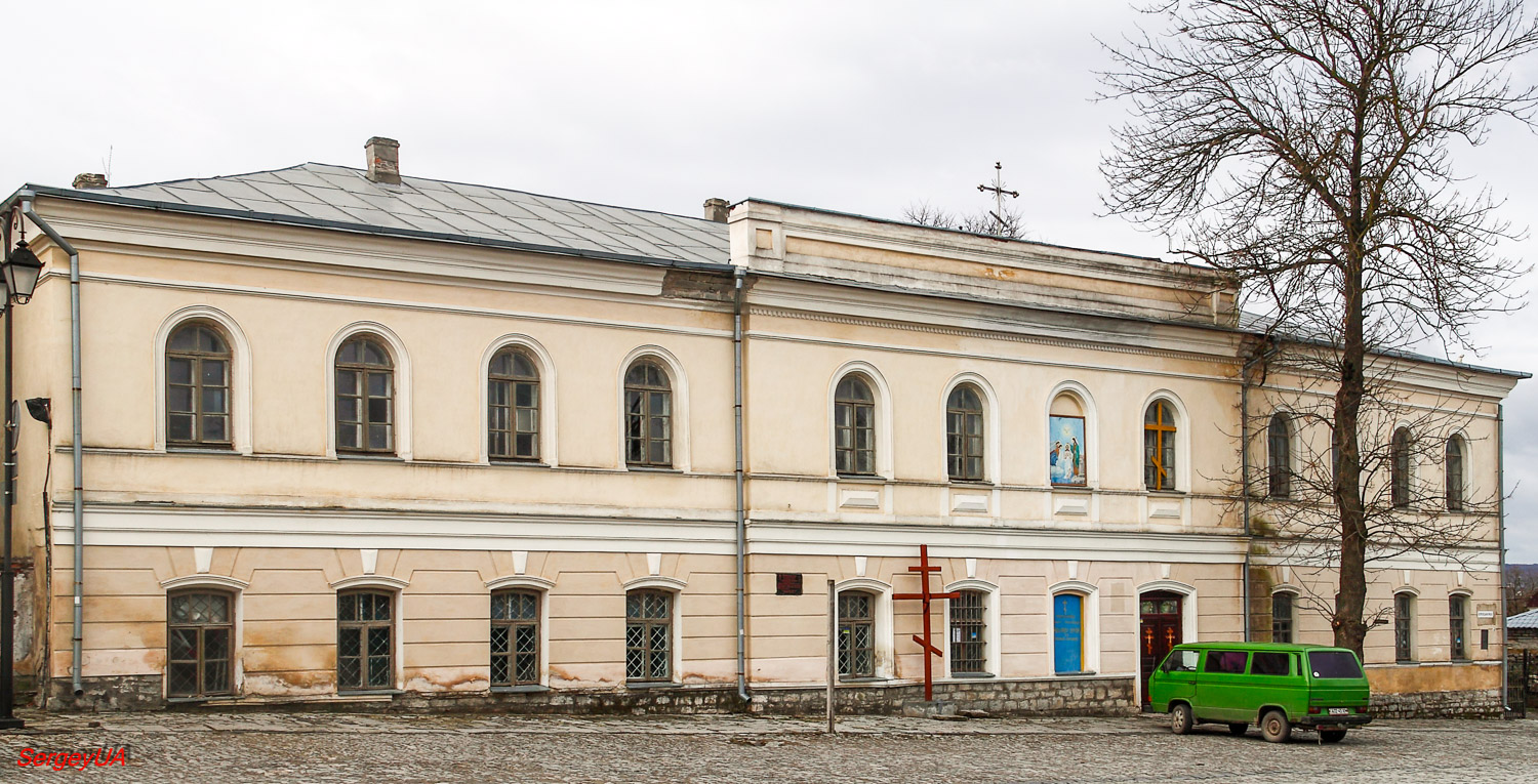 Каменец-Подольский, Площадь Армянский Рынок, 4