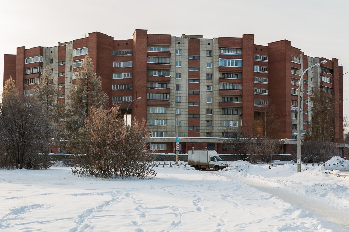 Новоуральск, Улица Победы, 2 корп. 1; Улица Победы, 2 корп. 2; Улица Победы, 2 корп. 3; Автозаводская улица, 52 корп. 1