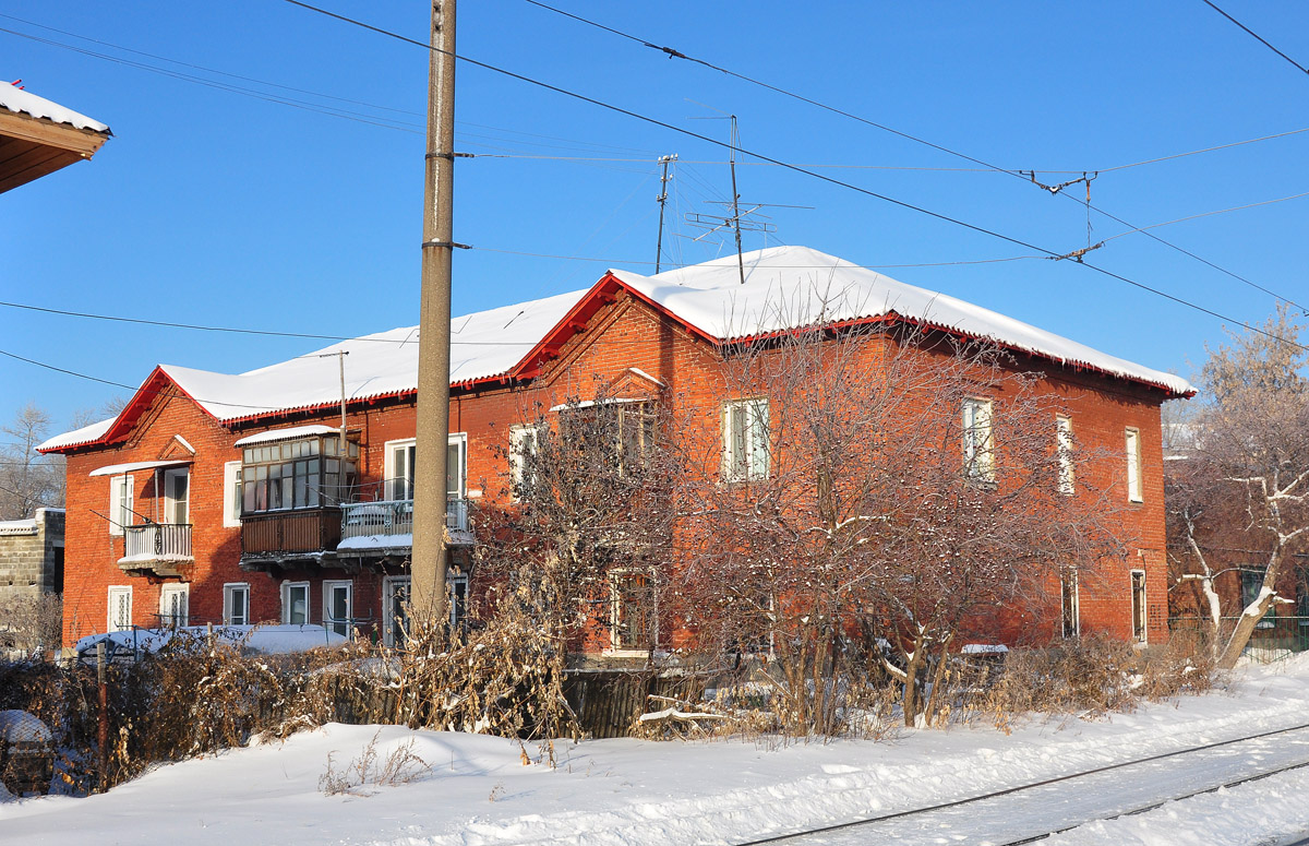 Омск, Улица Челюскинцев, 81