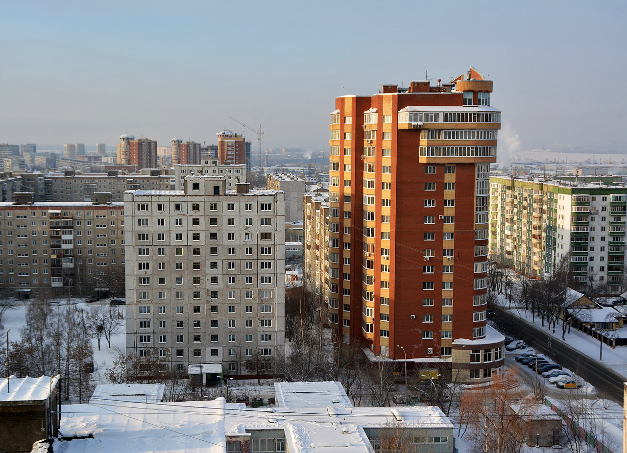 Пермь, Улица Василия Каменского, 12; Улица Василия Каменского, 10А