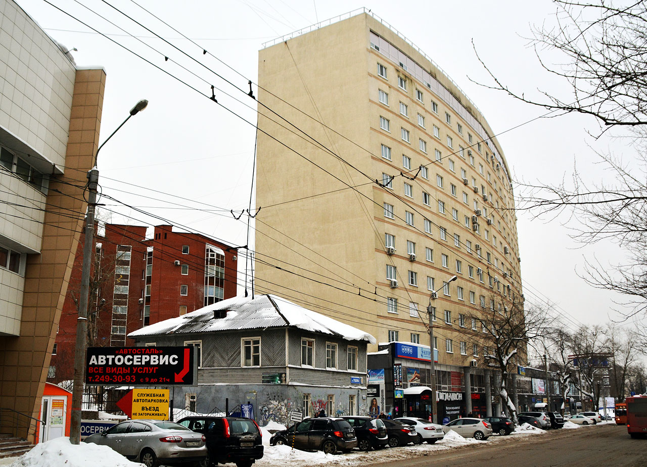 Perm, Улица Пушкина, 84; Улица Пушкина, 86