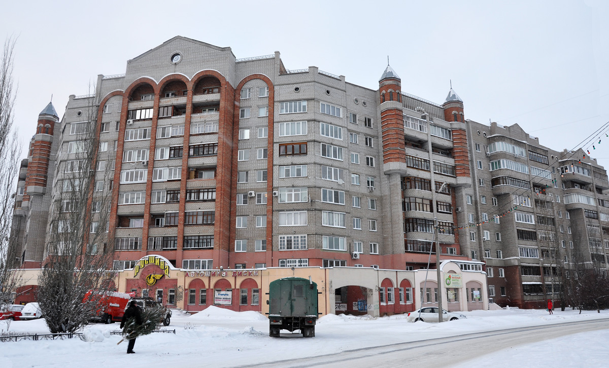 Омск, Улица Стальского, 12