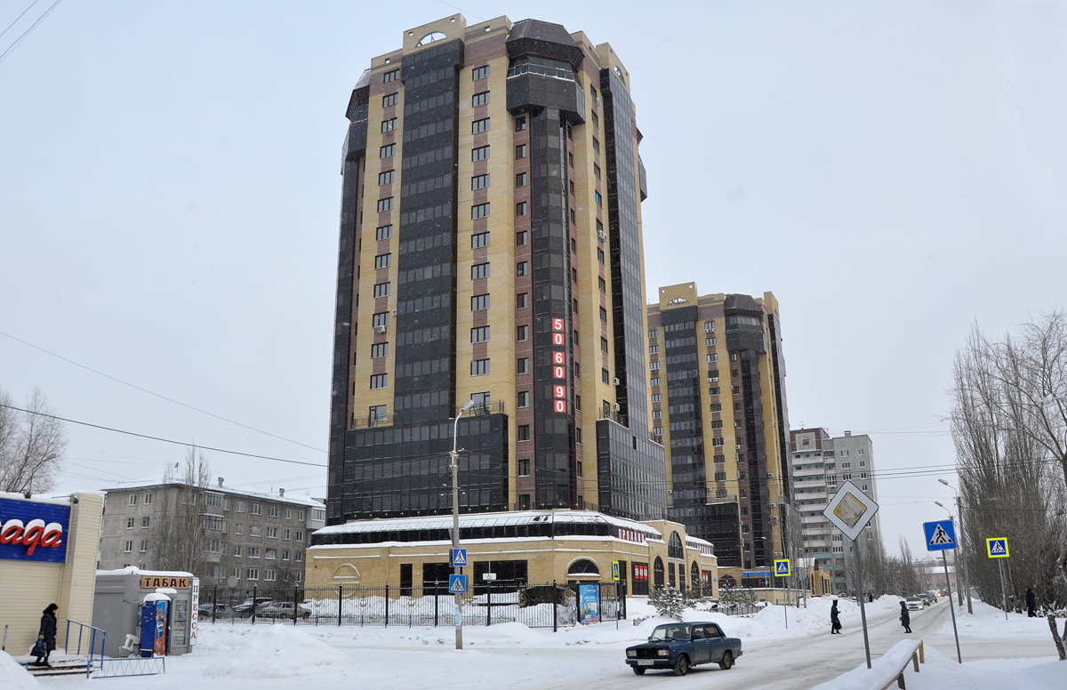 Омск, 9-я Ленинская улица, 5; 9-я Ленинская улица, 3