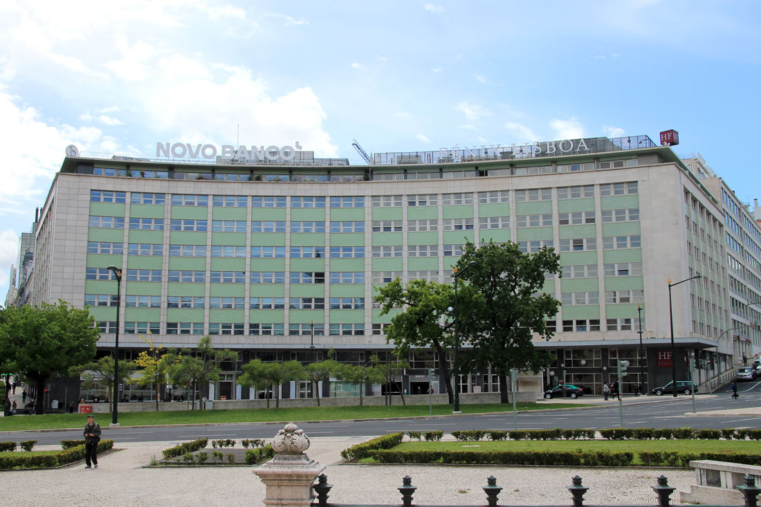 Лиссабон, Praça Marquês de Pombal, 3; Praça Marquês de Pombal, 8