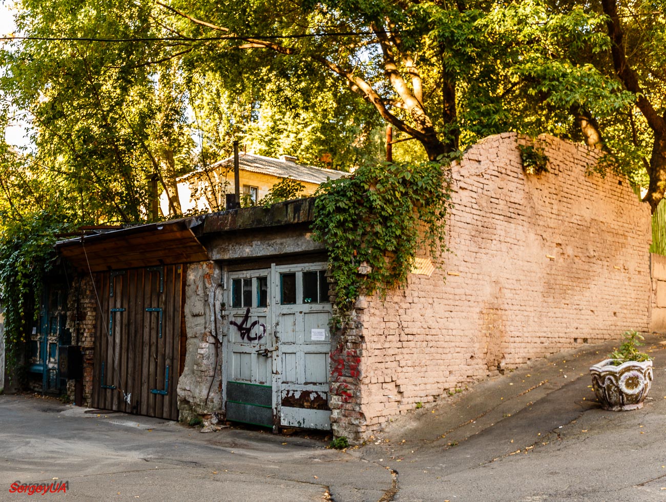 Киев, Большая Васильковская улица, 6