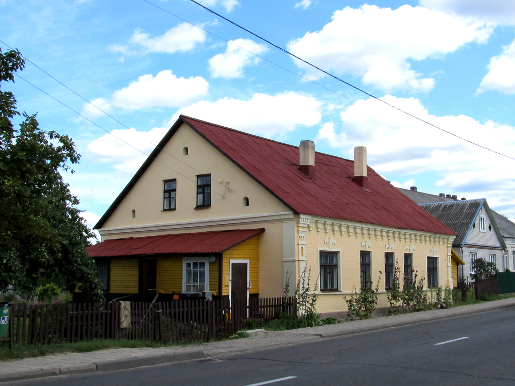 Слоним, Улица Янки Купалы, 25