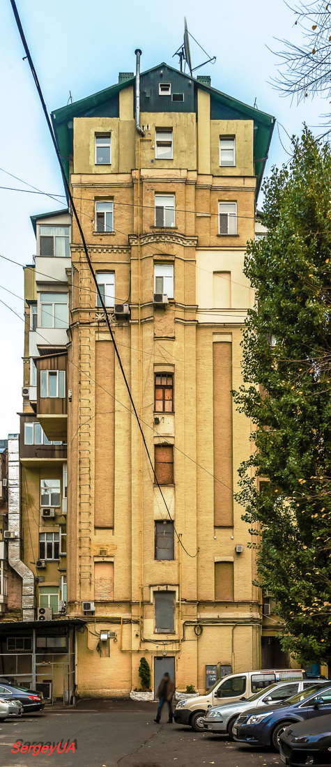 Київ, Большая Васильковская улица, 40