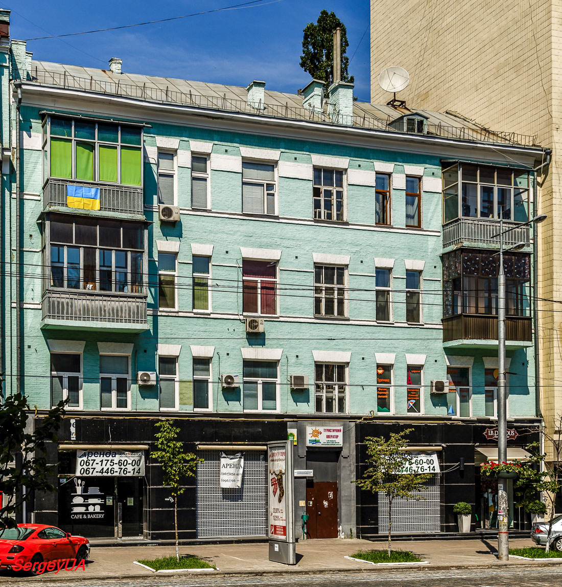 Киев, Большая Васильковская улица, 82