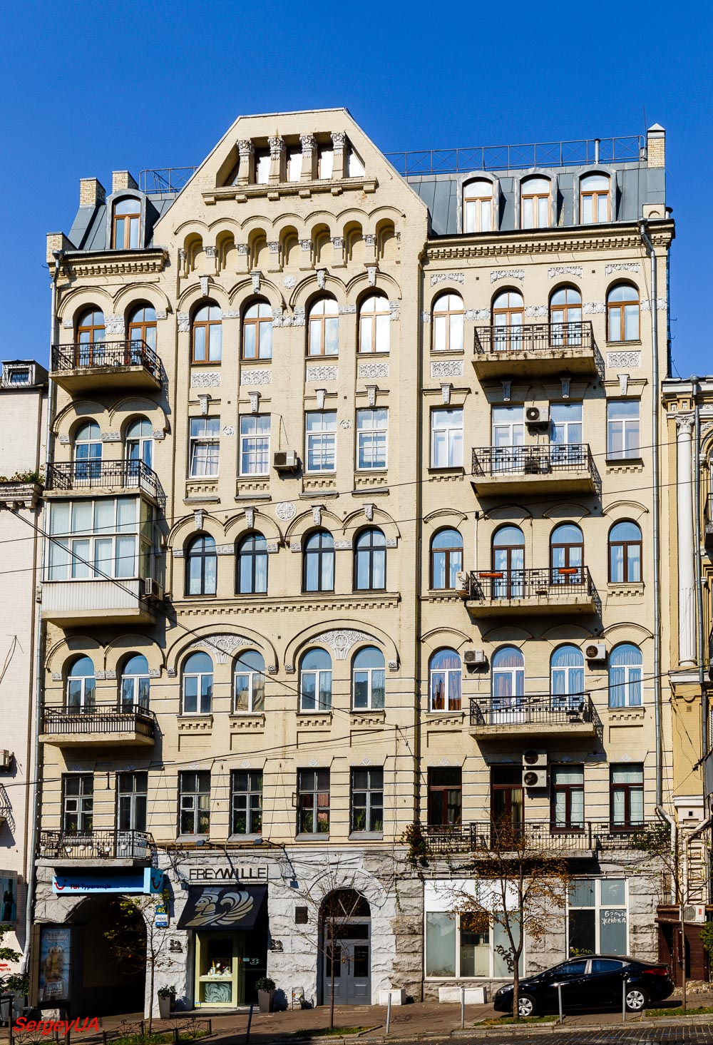 Киев, Большая Васильковская улица, 46