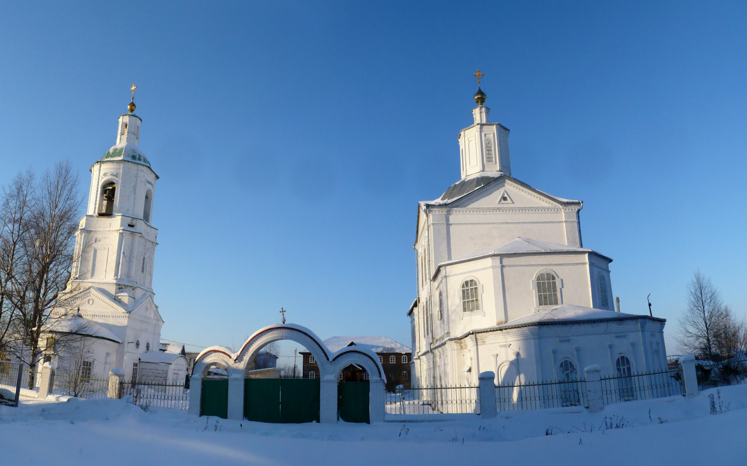 Котлас, Улица Виноградова, *; Улица Виноградова, *