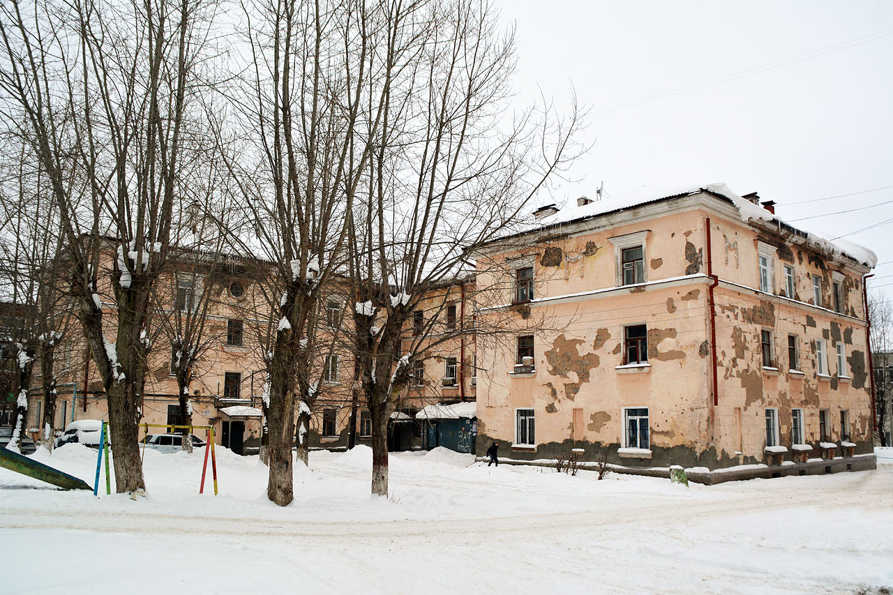 Пермь, Улица Адмирала Ушакова, 12