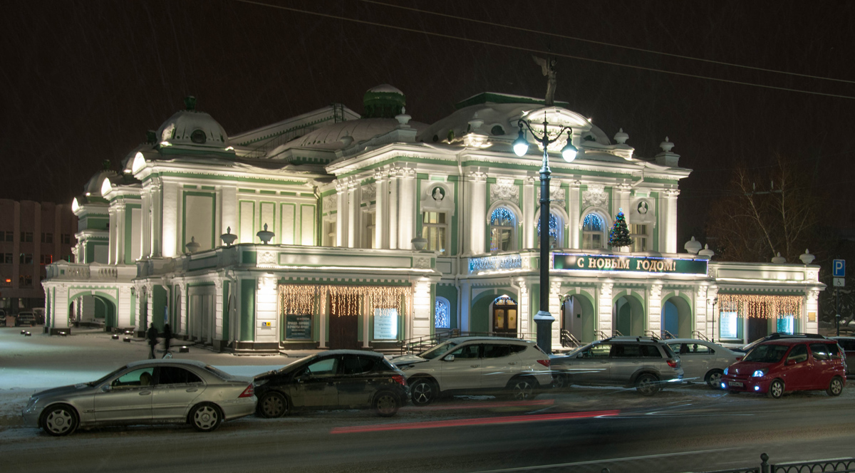 Омск, Улица Ленина, 8А