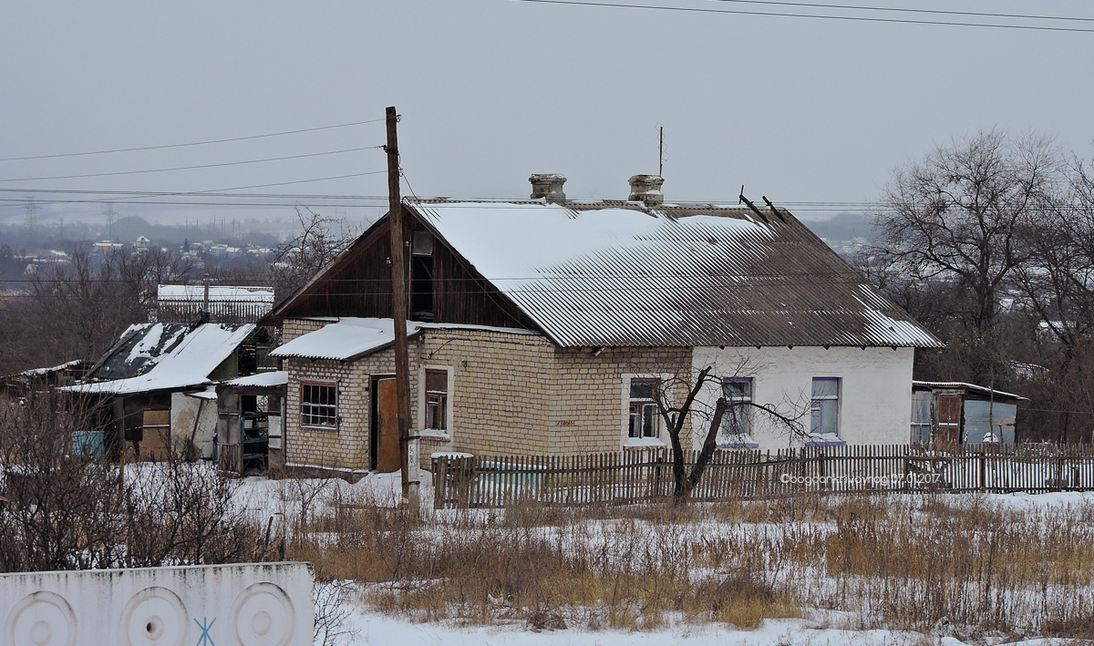 Криворожский район, прочие н.п., С. Каменное Поле, улица Эксплуатационная, ??