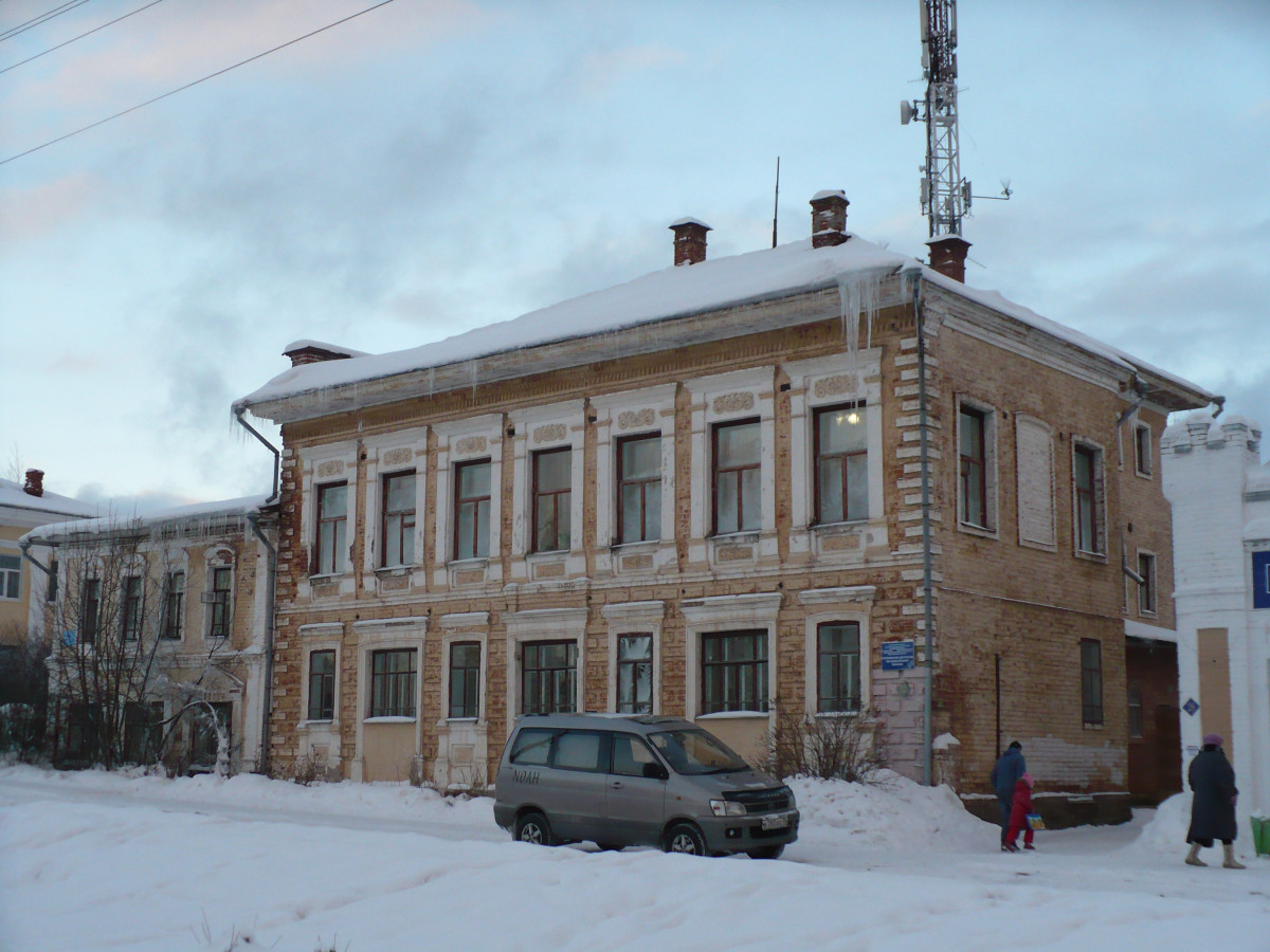 Тотьма, Белоусовская улица, 30