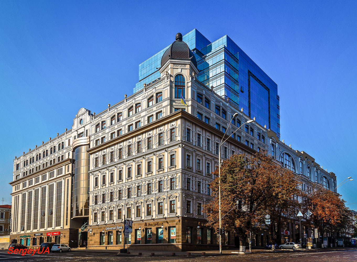 Киев, Владимирская улица, 52А / Улица Богдана Хмельницкого, 17