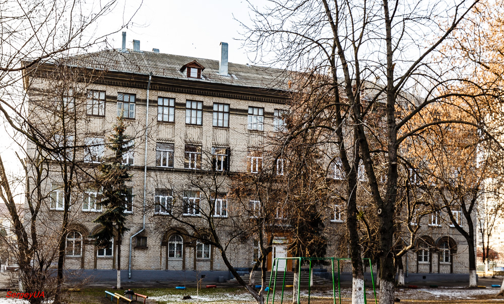Kyiv, Улица Антоновича, 130