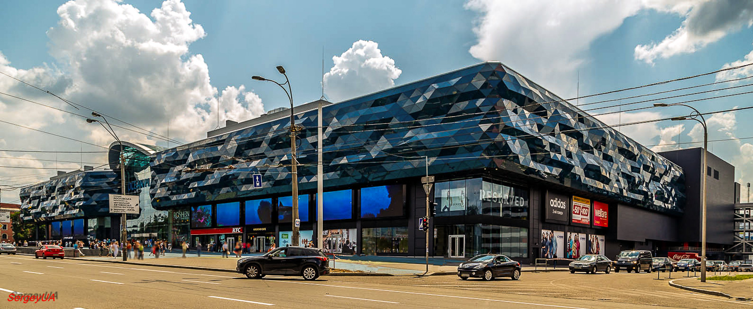 Киев, Улица Антоновича, 176