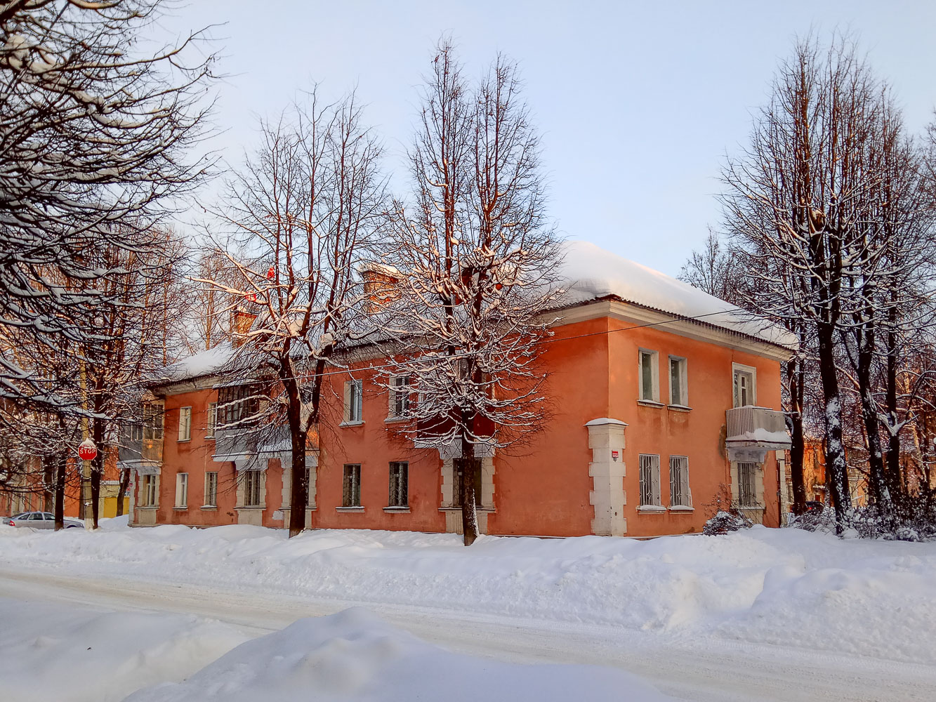 Glazov, Школьная улица, 7