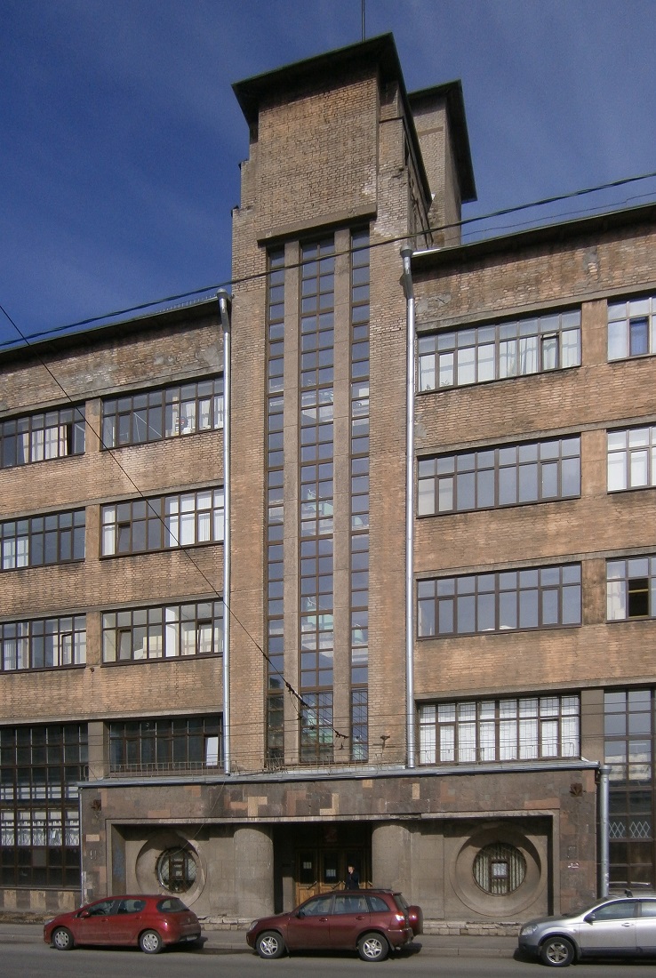 Peterburi, Улица Курчатова, 14