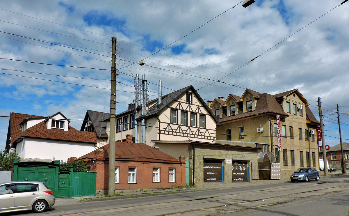 Харьков, Люсинская улица, 41-43; Веринская улица, 18