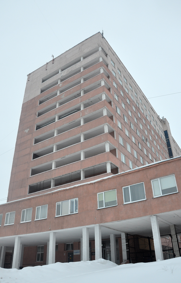 Omsk, Улица Перелёта, 7