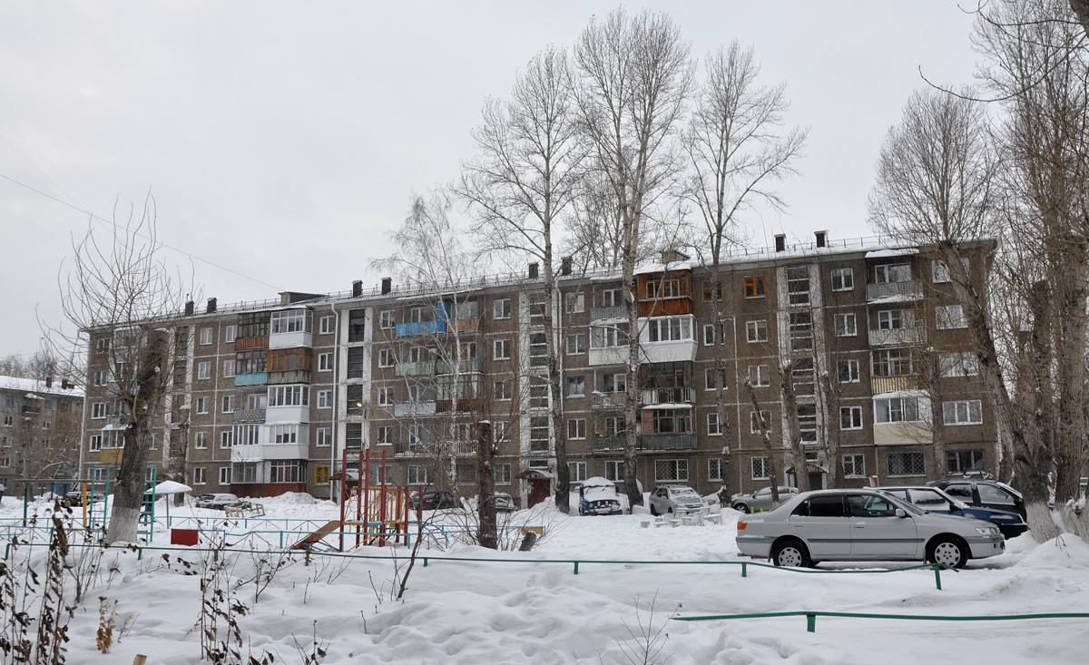 Омск, Заозёрная улица, 4