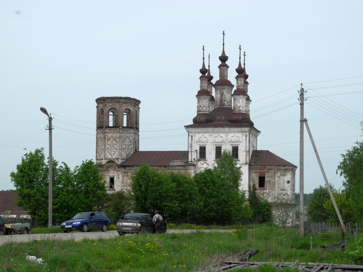 Тотемский район, прочие н.п., д. Варницы, Воскресенская улица, церковь Воскресения Христова