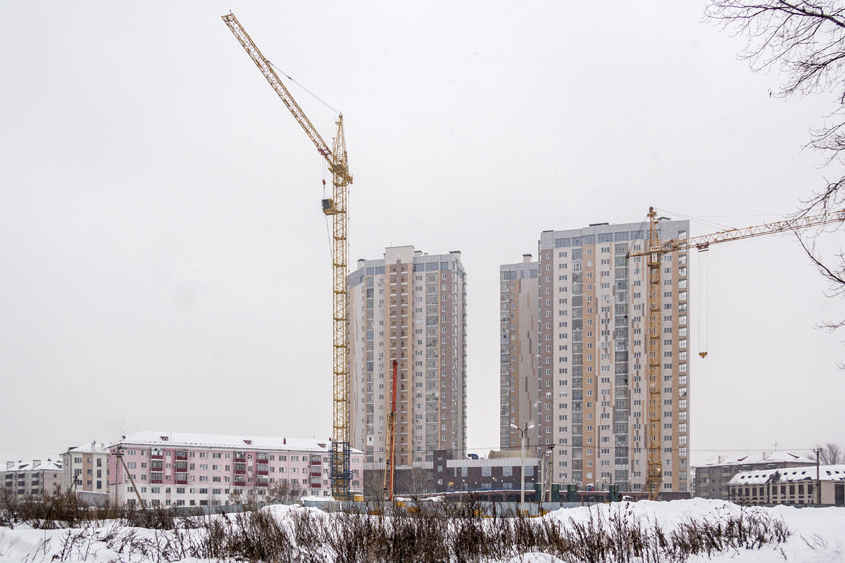 Казань, Улица Павлюхина, 110А; Улица Павлюхина, 110В