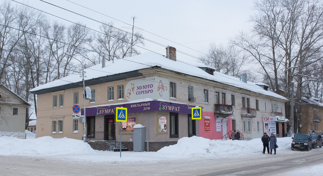 Уфа, Улица Рыбакова, 18 / Кольцевая улица, 79 Уфа, Улица Рыбакова, 18 / Кольцевая улица, 79