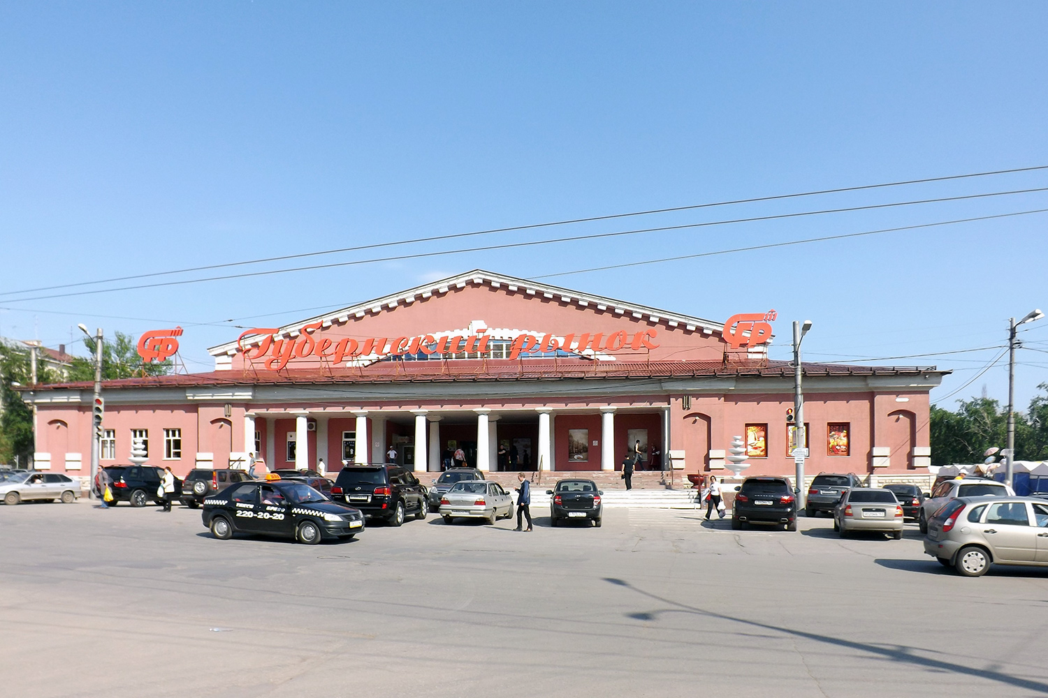 Самара, Улица Агибалова, 19 / Спортивная улица, 22