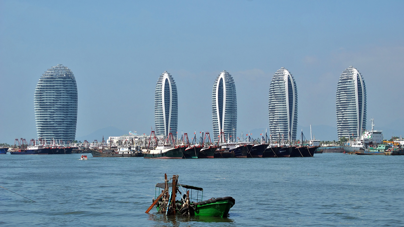 Санья, Sanya Wan Road, building E; Sanya Wan Road, building D; Sanya Wan Road, building C; Sanya Wan Road, building B; Sanya Wan Road, building A. Санья — Панорамы