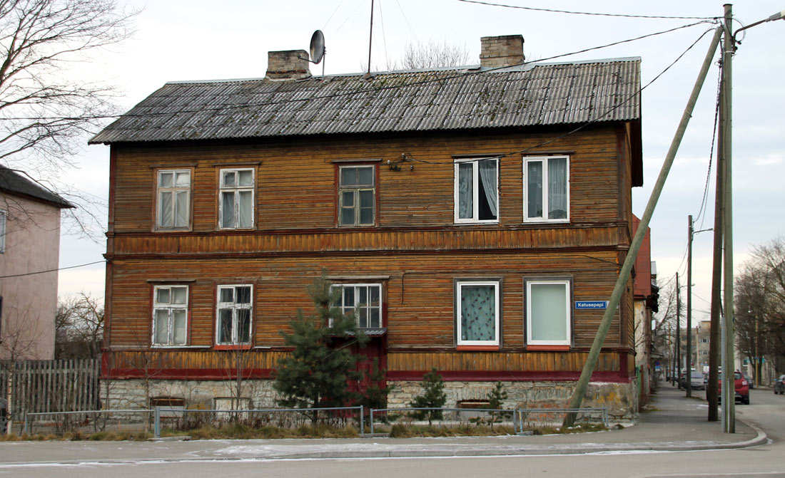 Таллин, Katusepapi, 42/1