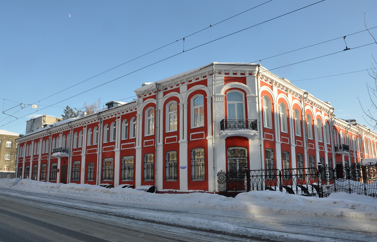 Омск, Улица Лермонтова, 56 / Улица 30 лет ВЛКСМ, 61