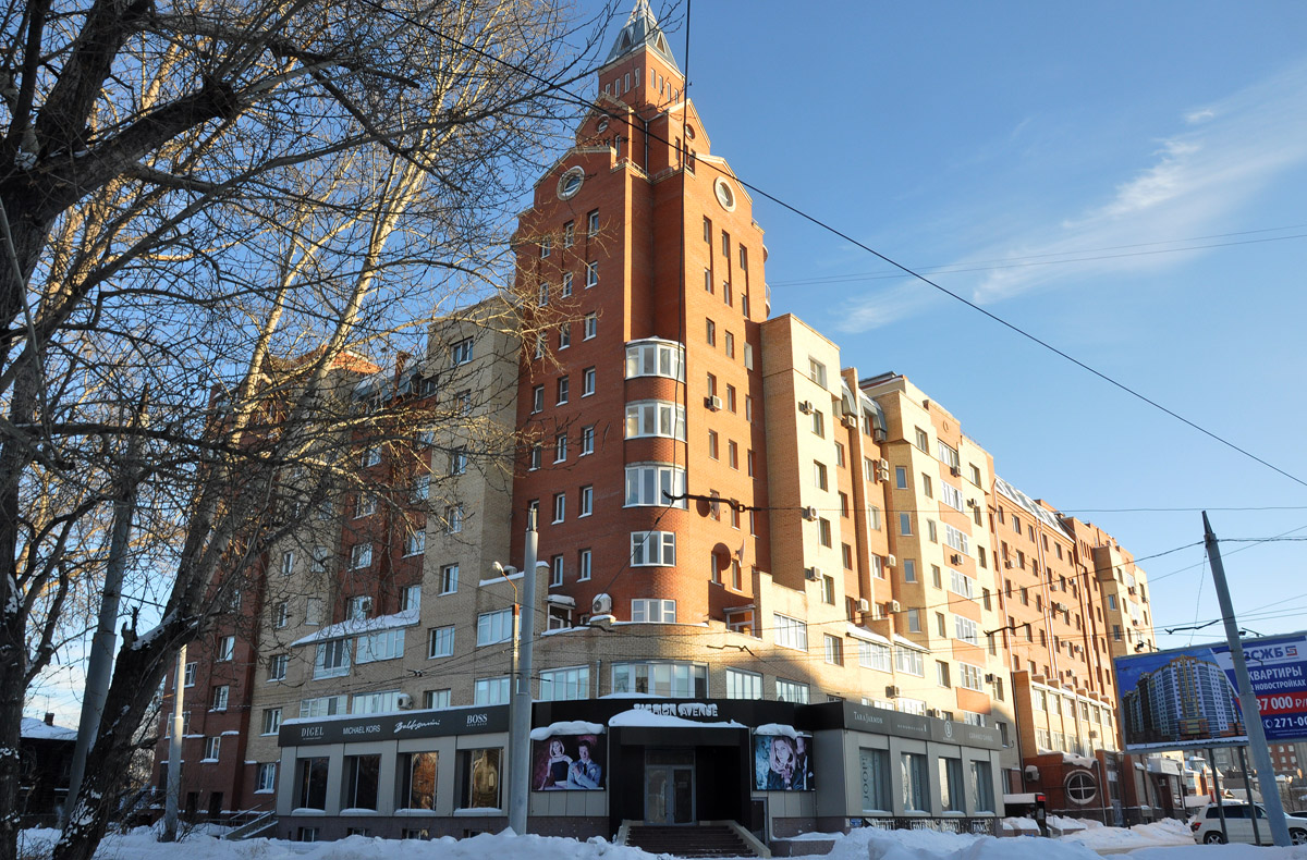 Omsk, Улица маршала Жукова, 65